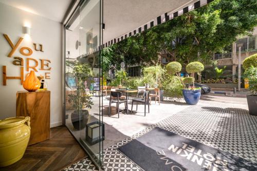jacob shenkin hotel