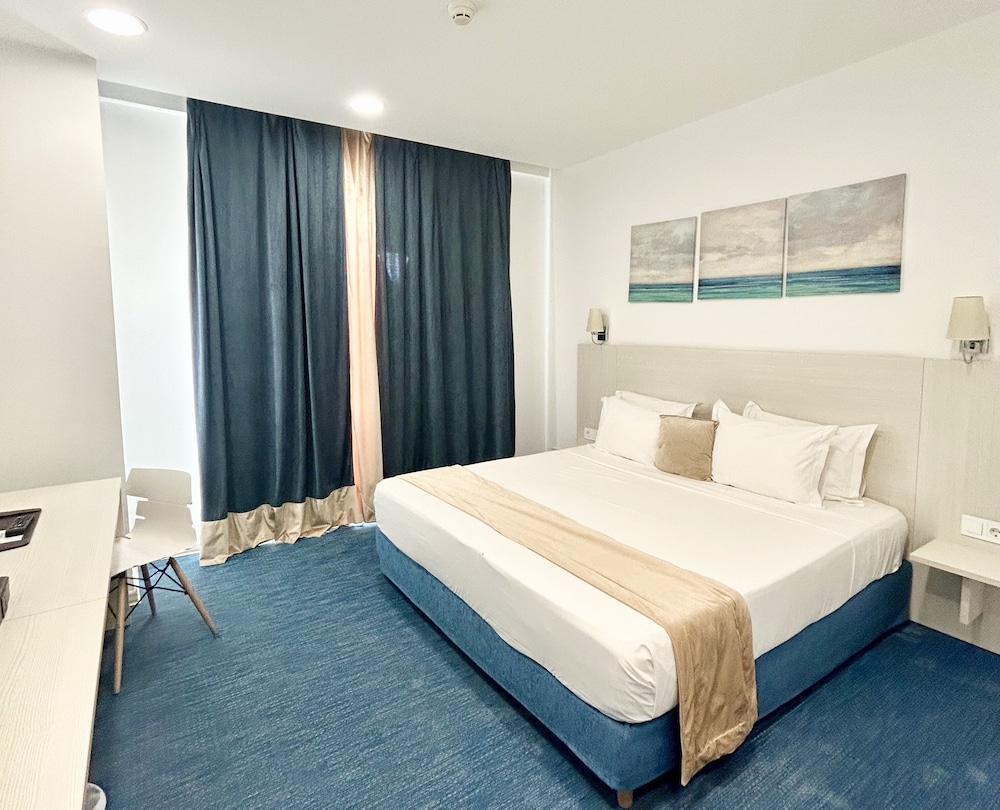 vendome khaled hotel