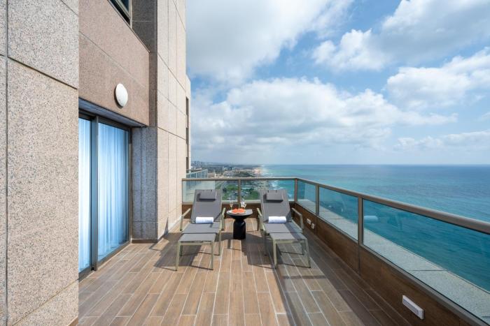 leonardo plaza haifa