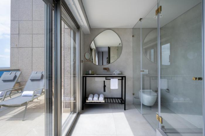 leonardo plaza haifa