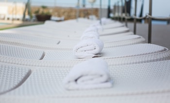 seasons hotel resort on the beach
