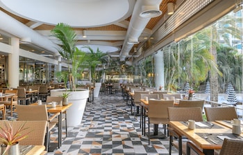 yam suf by isrotel collection