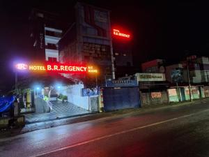 hotel b r regency