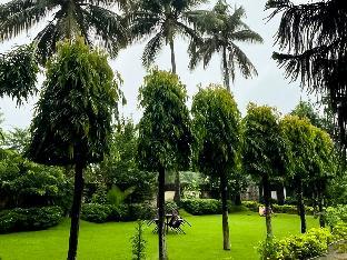 saraswatipur tea resort