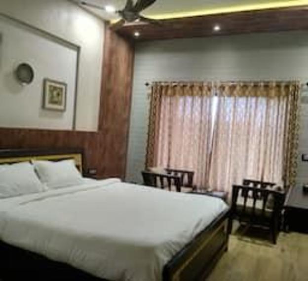 saraswatipur tea resort
