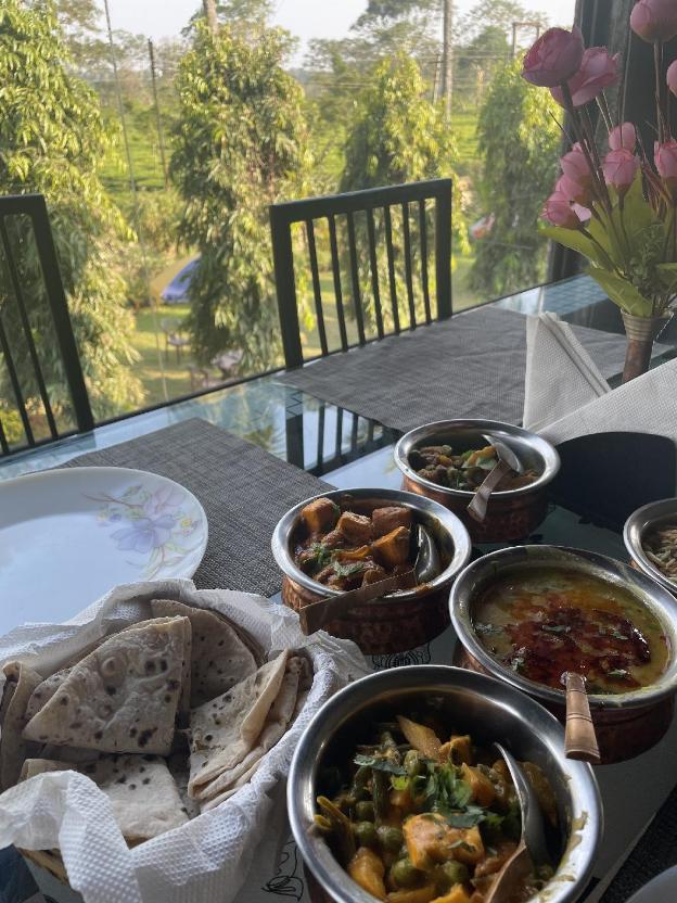 saraswatipur tea resort