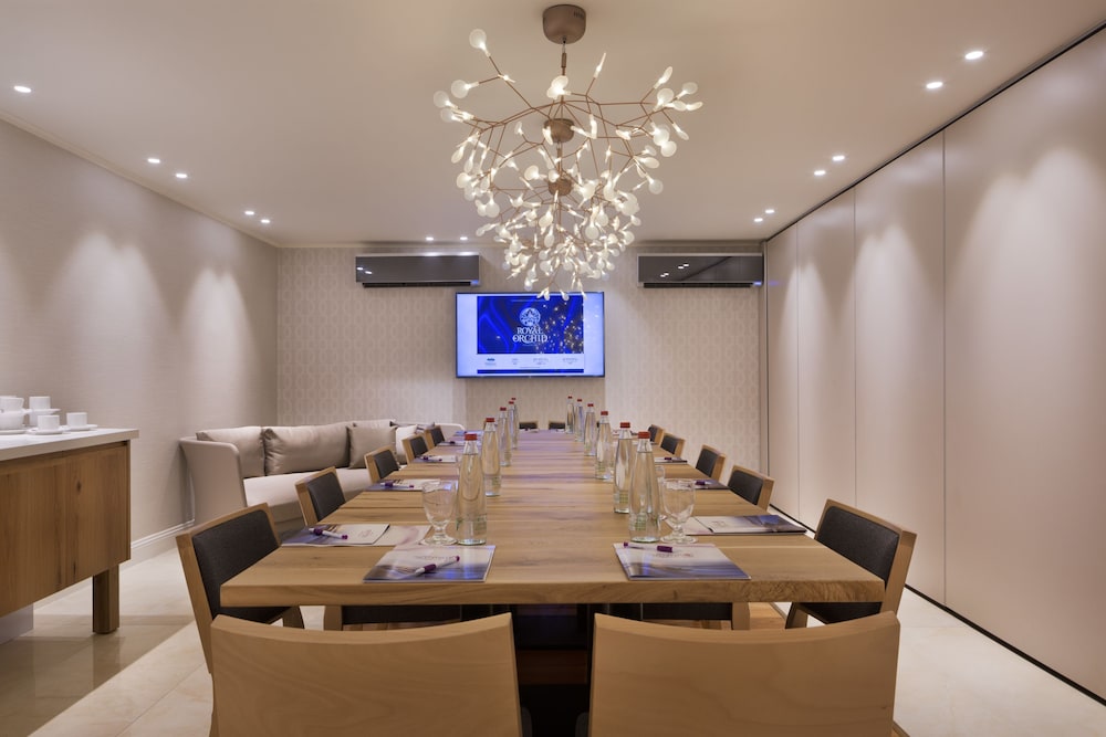 herbert samuel okeanos suites herzilya