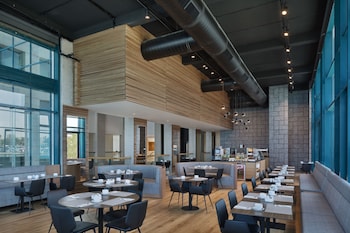 herbert samuel okeanos suites herzilya
