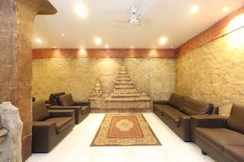 Hotel Ramakrishna,Dindigul>>Chennai,3.5 star