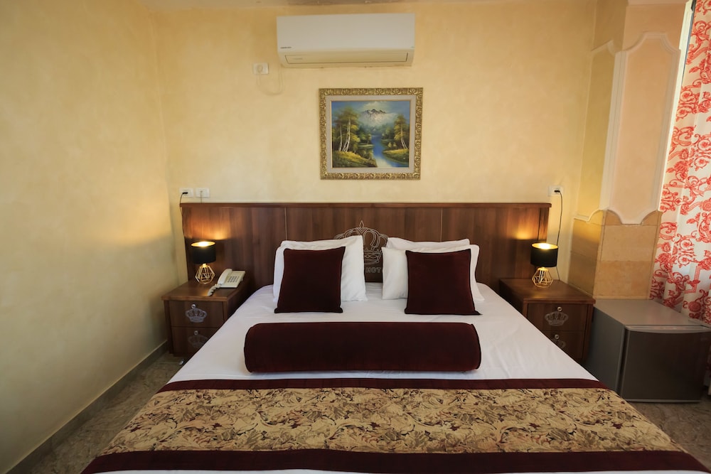 hashimi hotel