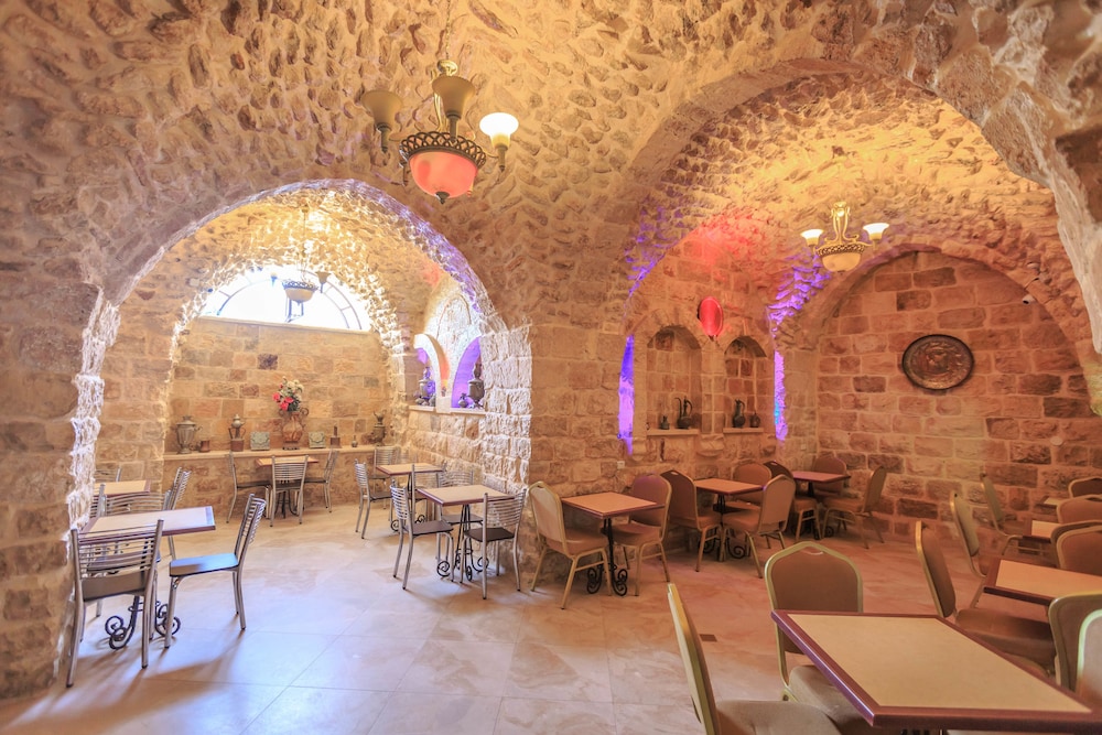 hashimi hotel