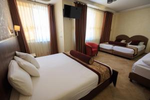 hashimi hotel