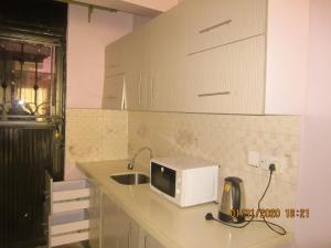 crystal hotel apartments entebbe