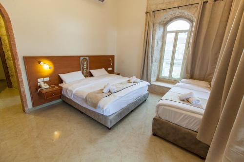 azzahra boutique hotel and restaurant jerusalem