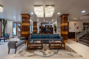 dls hotels on the ganges