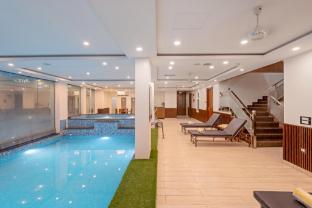 dls hotels on the ganges