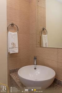 bristol hotel salalah