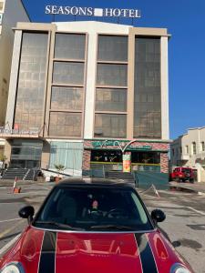 season inn hotel