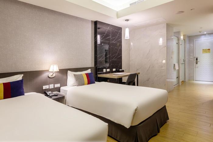 check inn new taipei luzhou