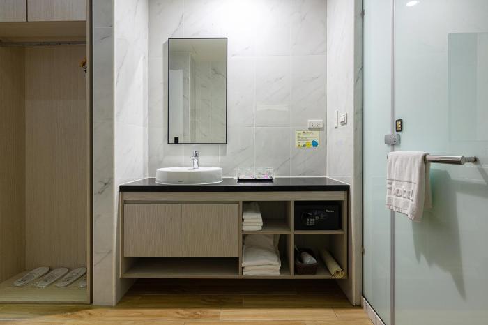 check inn new taipei luzhou