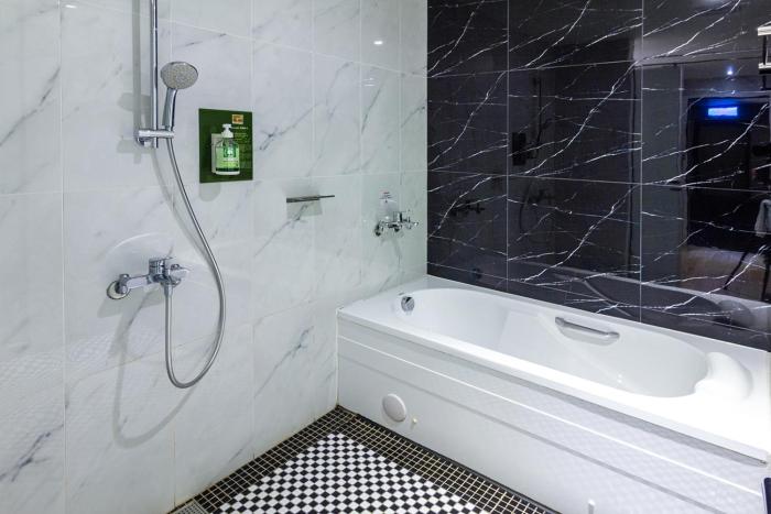 check inn new taipei luzhou