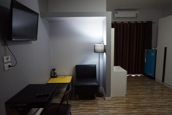 r2 apartment service