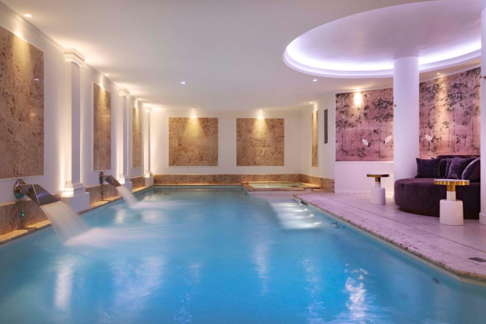 paris jadore hotel and spa