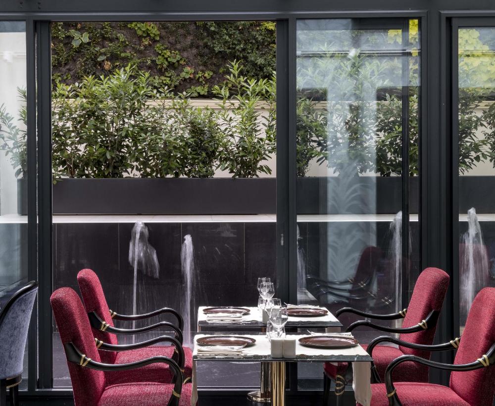 paris jadore hotel and spa