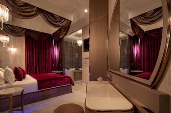 paris jadore hotel and spa