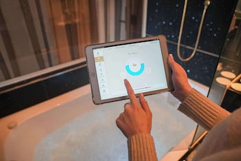 paris jadore hotel and spa