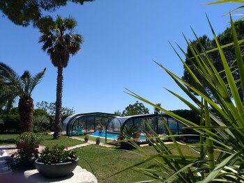 montady