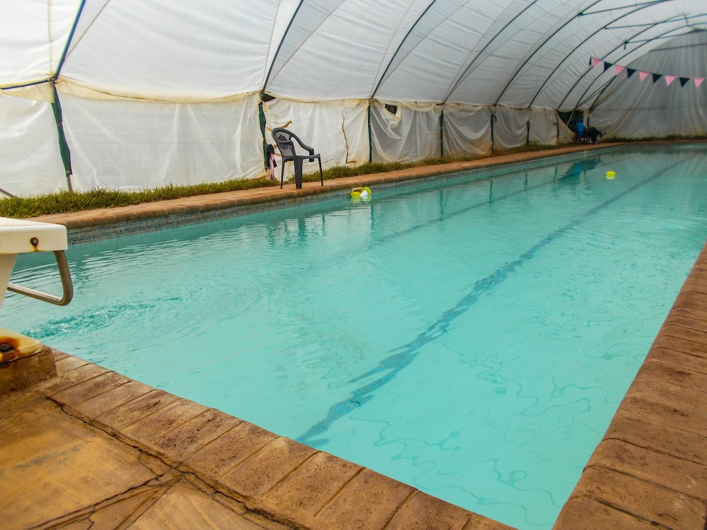 village rest lodge