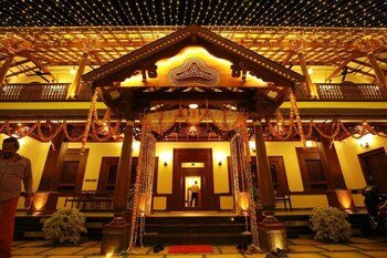 Villa De 1945,Kannur>>Chirakkal,2 star