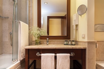 picciolo etna golf resort and spa curio collection by hilton