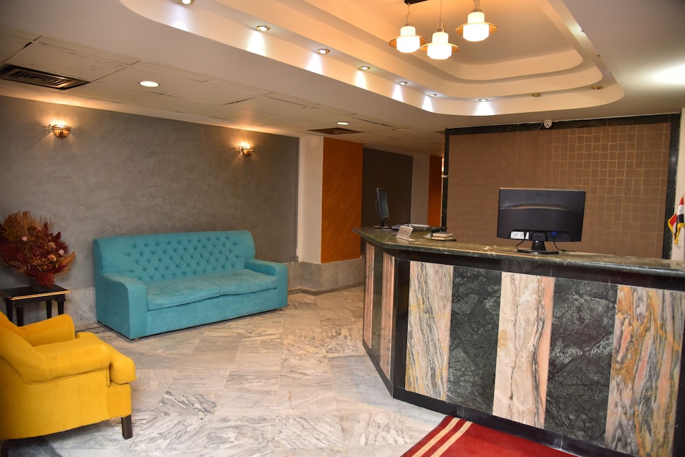 royal pyramids hotel