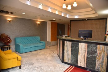 royal pyramids hotel