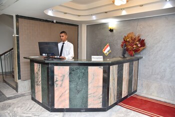 royal pyramids hotel