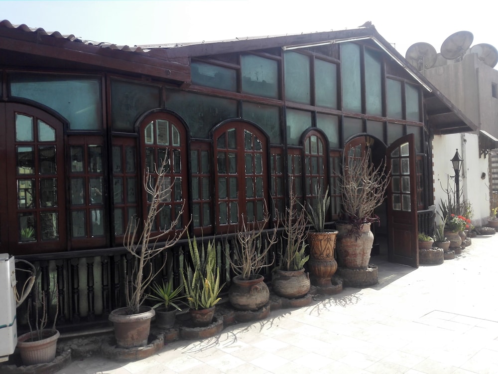 royal pyramids hotel