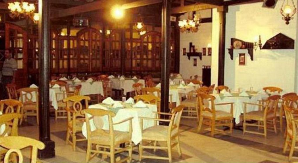 royal pyramids hotel