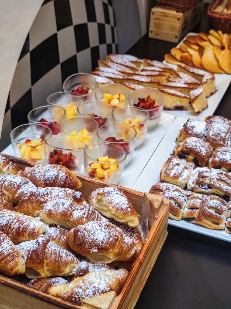 apartments embassy by lh