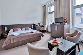 apartments embassy by lh