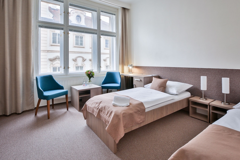 apartments embassy by lh