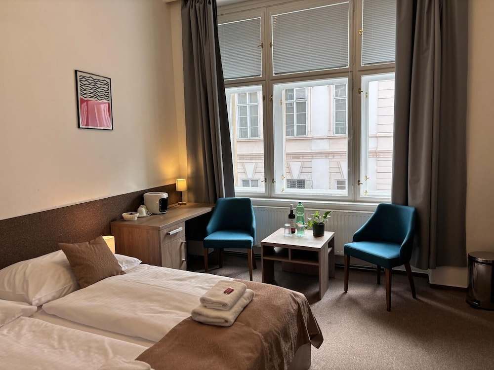 apartments embassy by lh