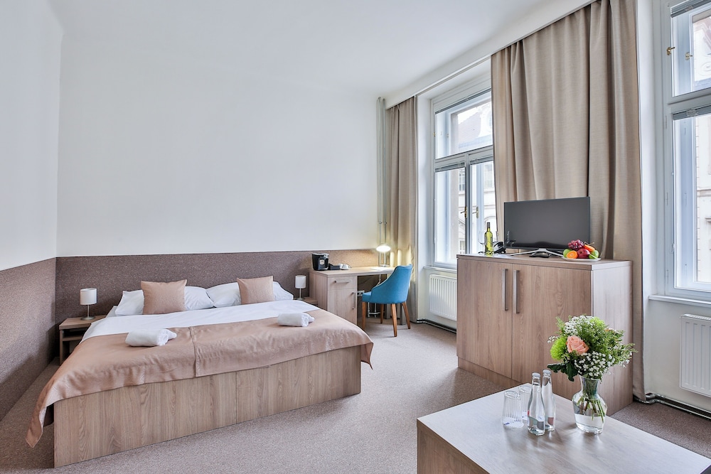 apartments embassy by lh