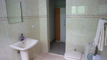 pioneer guest lodge