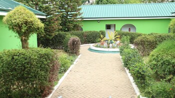 pioneer guest lodge