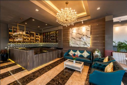 patra luxury hotel suvarnabhumi