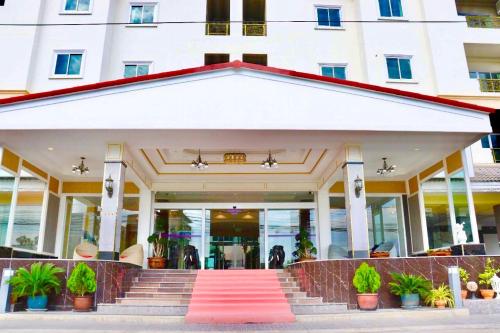 patra luxury hotel suvarnabhumi