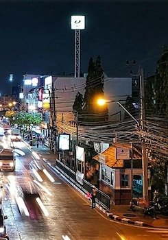 pimthong place