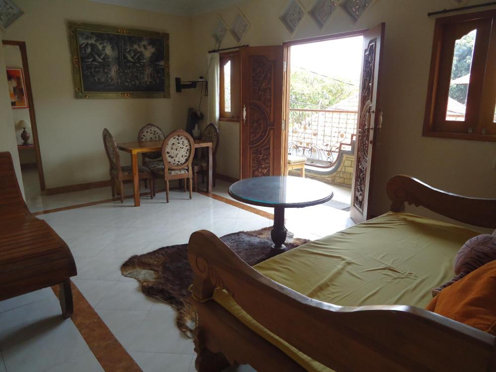 the reinhold guesthouse bali